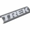 Cover Trek Powerfly 29 2021 Battery Cover Charcoal -Vélos TrekSoldes Magasin cover trek powerfly 29 2021 battery cover charcoal 800x800 1